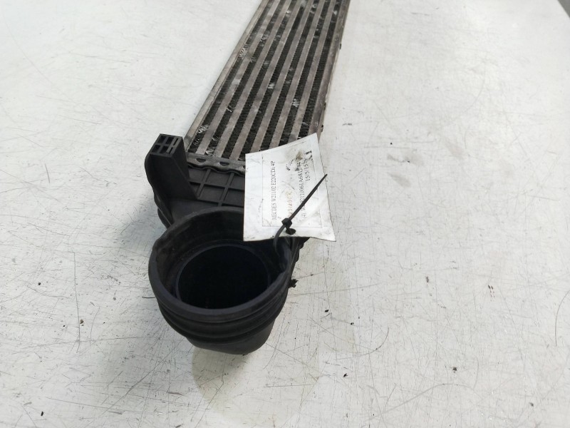 Recambio de intercooler para mercedes clase e (w211) berlina 2.2 cdi cat referencia OEM IAM 2115001002 G0967000 