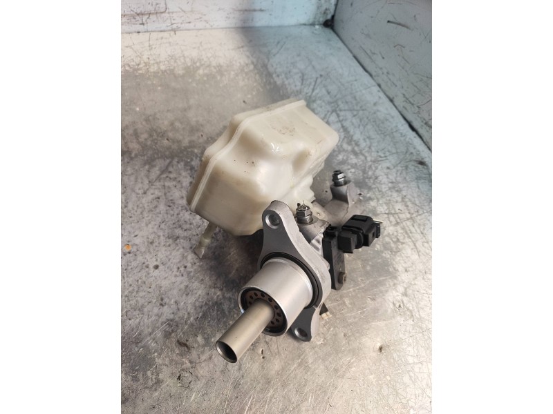 Recambio de bomba freno para audi a3 (8p) 2.0 tdi referencia OEM IAM   