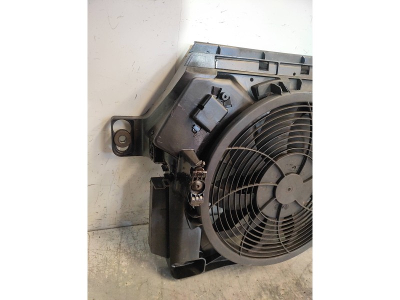 Recambio de electroventilador para mercedes sprinterii caja cerrada (desde 01.06) 216 (906.613) referencia OEM IAM VA09AP8  