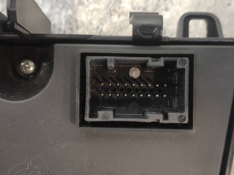 Recambio de mando calefaccion / aire acondicionado para lancia delta (181) s referencia OEM IAM 735505321 A83031100 