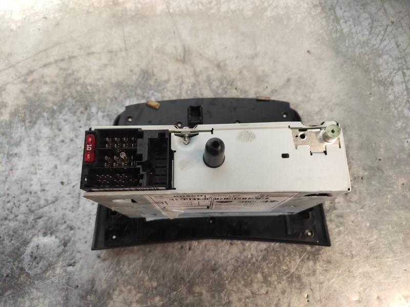 Recambio de sistema audio / radio cd para lancia delta (181) s referencia OEM IAM 7643718316 815CM3718D3527696 