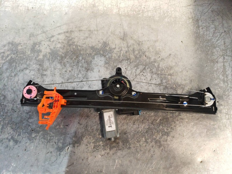 Recambio de elevalunas delantero derecho para lancia delta (181) s referencia OEM IAM 51943448 37277000 