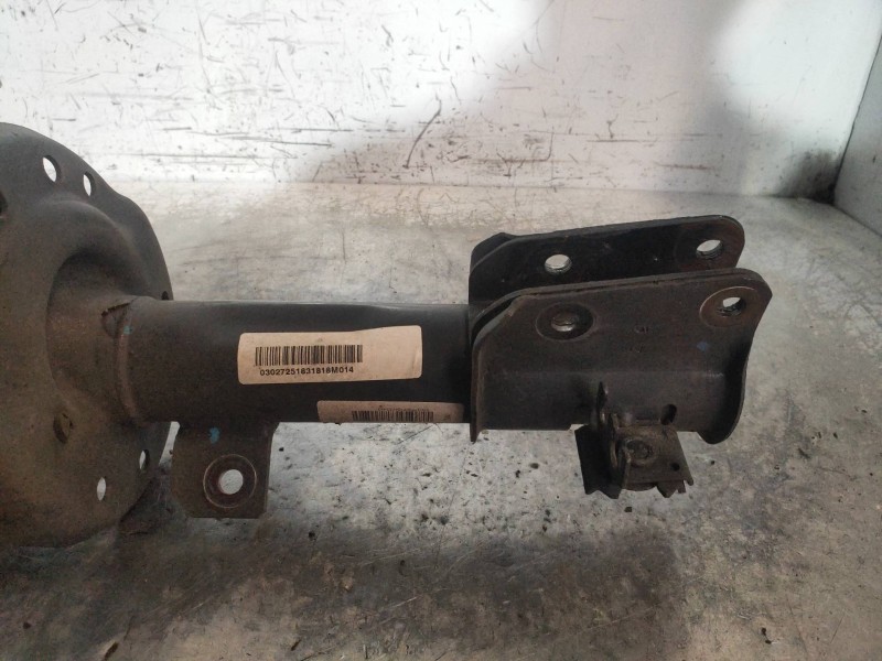 Recambio de amortiguador delantero derecho para lancia delta (181) s referencia OEM IAM 50710405  