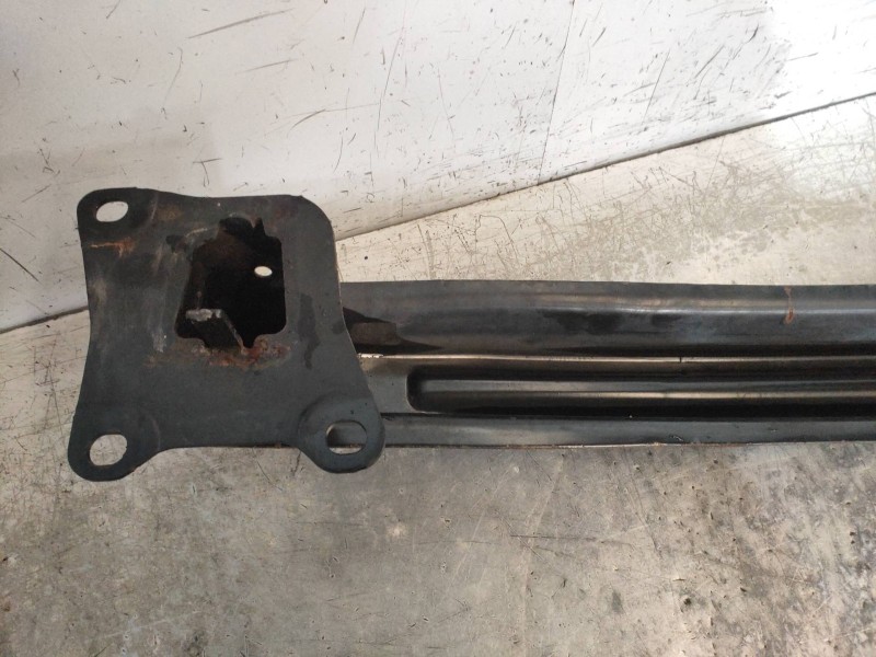 Recambio de refuerzo paragolpes trasero para seat leon (1p1) reference referencia OEM IAM   