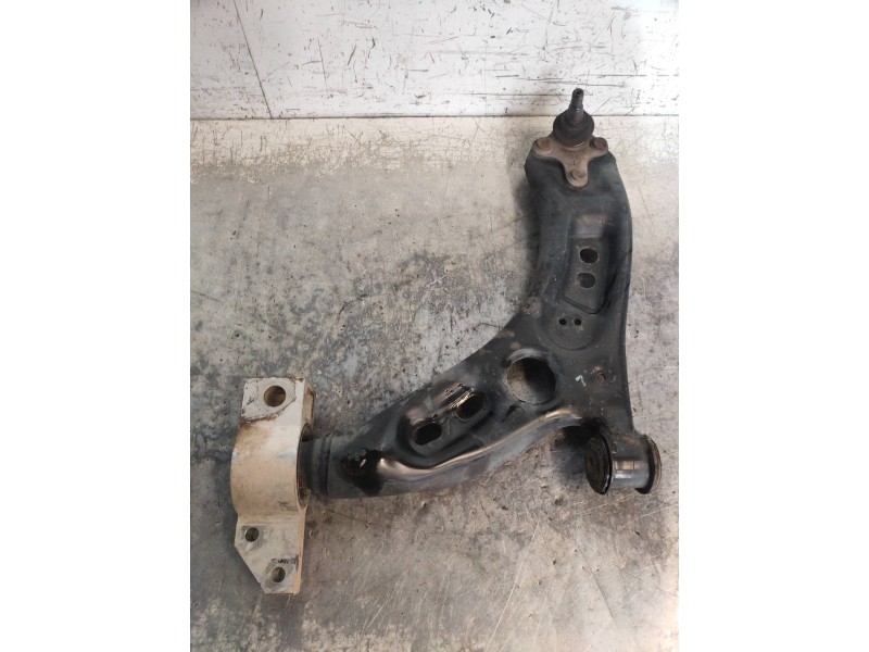 Recambio de brazo suspension inferior delantero izquierdo para seat leon (1p1) reference referencia OEM IAM   