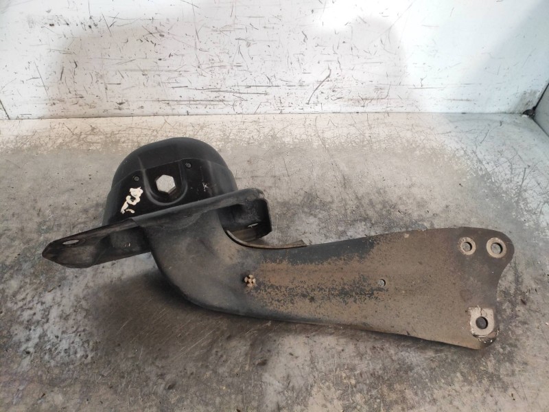 Recambio de brazo suspension inferior trasero izquierdo para seat leon (1p1) reference referencia OEM IAM   