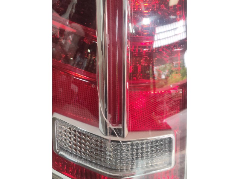 Recambio de piloto trasero izquierdo para lancia thema gold referencia OEM IAM 68042175AE  