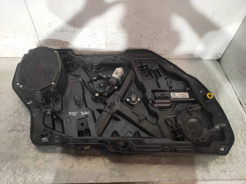Recambio de elevalunas delantero izquierdo para lancia thema gold referencia OEM IAM 128000872 56962904 0000502823