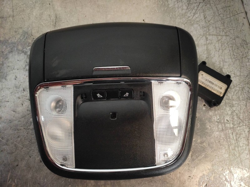 Recambio de luz interior para lancia thema gold referencia OEM IAM 68146915AA 2115256 