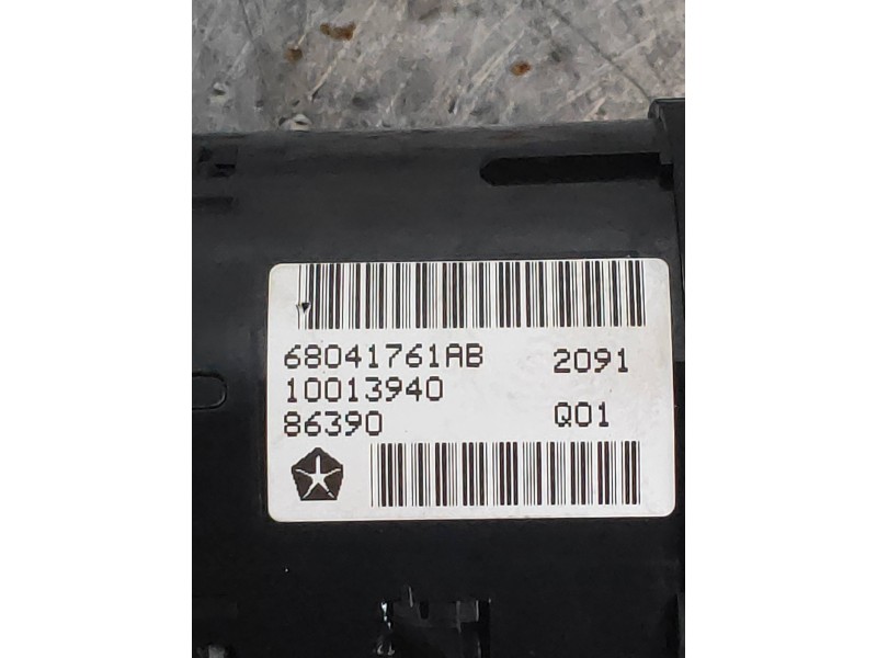 Recambio de mando luces para lancia thema gold referencia OEM IAM 68041761AB  