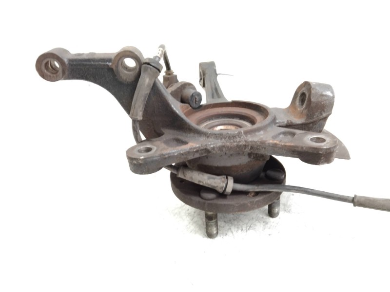 Recambio de mangueta delantera derecha para daewoo kalos 1.4 cat referencia OEM IAM   