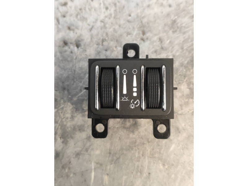 Recambio de mando luces para lancia thema gold referencia OEM IAM 04602892AC 10014746 