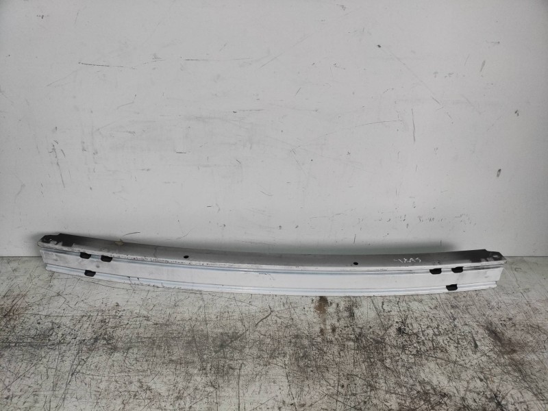 Recambio de refuerzo paragolpes trasero para lancia thema gold referencia OEM IAM   