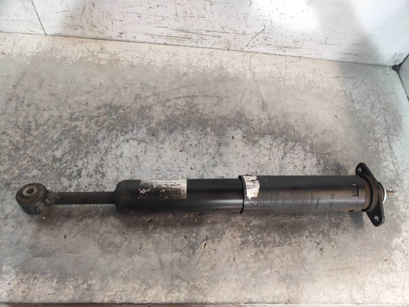 Recambio de amortiguador trasero izquierdo para lancia thema gold referencia OEM IAM P68143168AA 894104000688 