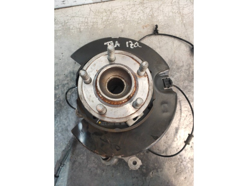 Recambio de mangueta trasera izquierda para lancia thema gold referencia OEM IAM   