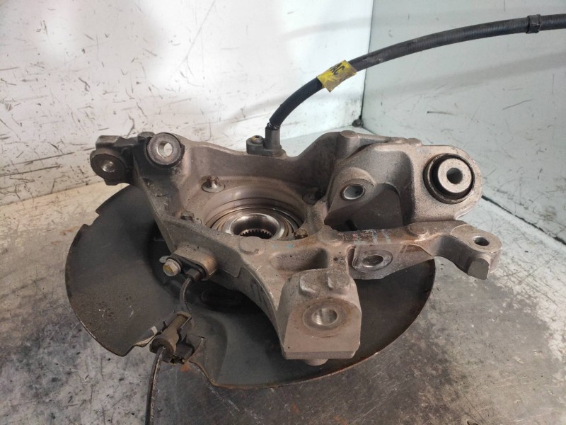 Recambio de mangueta trasera izquierda para lancia thema gold referencia OEM IAM   