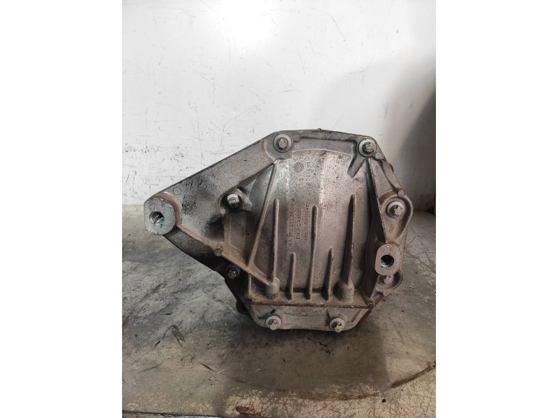 Recambio de diferencial trasero para lancia thema gold referencia OEM IAM P68040265AA  