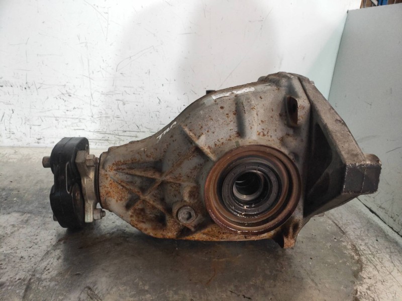 Recambio de diferencial trasero para lancia thema gold referencia OEM IAM P68040265AA  