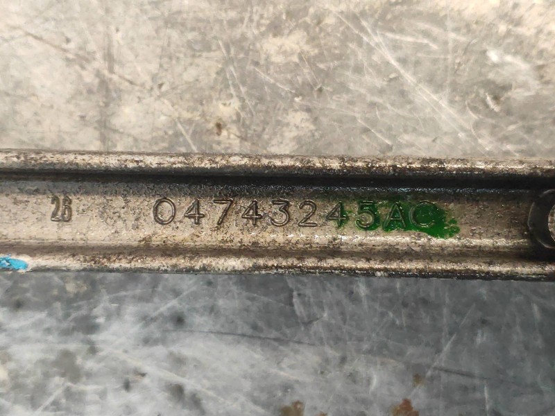 Recambio de brazo suspension superior trasero derecho para lancia thema gold referencia OEM IAM 04743245AC  