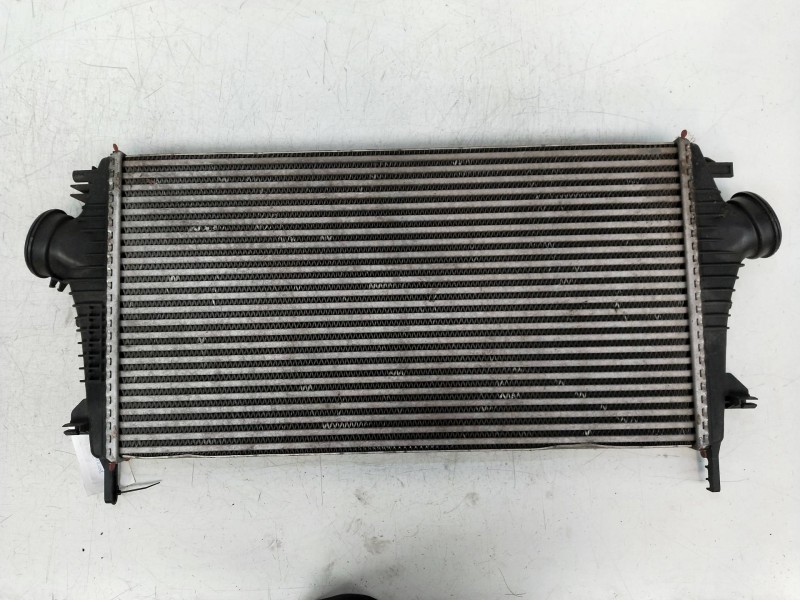 Recambio de intercooler para opel insignia berlina 2.0 16v cdti referencia OEM IAM 13241751 P1831001 