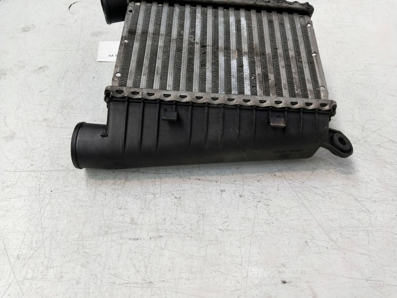 Recambio de intercooler para opel omega b 2.5 turbodiesel (x 25 td / u 25 td / l93) referencia OEM IAM 90448464 2195110003  Recambio de intercooler para opel omega b 2.5 turbodiesel (x 25 td / u 25 td / l93) referencia OEM IAM 90448464 2195110003