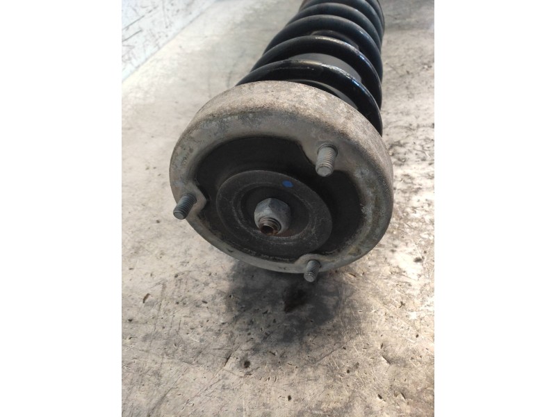 Recambio de amortiguador trasero derecho para bmw serie 6 coupe (e63) 635d referencia OEM IAM 6768925  