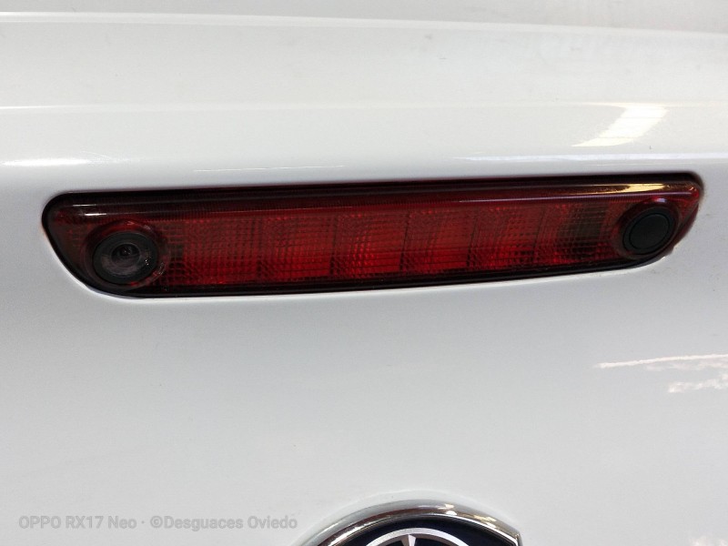 Recambio de tapa maletero para lancia thema gold referencia OEM IAM   