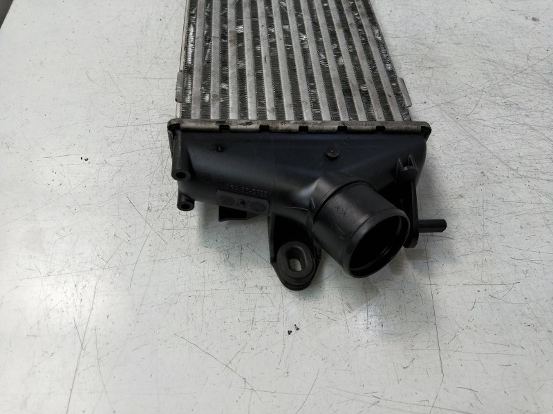 Recambio de intercooler para opel vivaro caja abierta (07.2006 =>) 2.5 cdti referencia OEM IAM 8200411160C 93854162  Recambio de intercooler para opel vivaro caja abierta (07.2006 =>) 2.5 cdti referencia OEM IAM 8200411160C 93854162