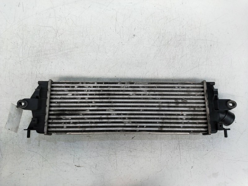 Recambio de intercooler para opel vivaro caja abierta (07.2006 =>) 2.5 cdti referencia OEM IAM 8200411160C 93854162  Recambio de intercooler para opel vivaro caja abierta (07.2006 =>) 2.5 cdti referencia OEM IAM 8200411160C 93854162