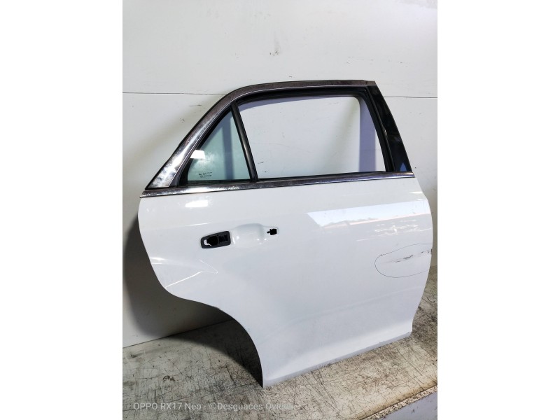 Recambio de puerta trasera derecha para lancia thema gold referencia OEM IAM  4P 