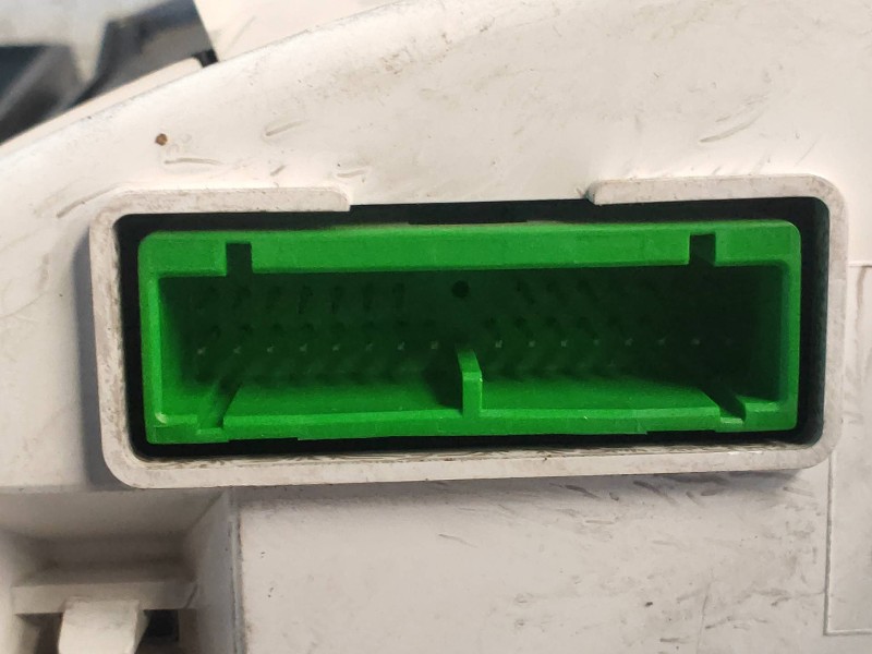 Recambio de cuadro instrumentos para subaru tribeca b9 3.0 cat referencia OEM IAM  85012XA05A NS01002K 00078731000001