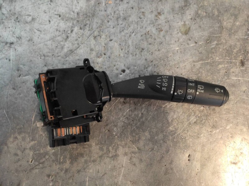 Recambio de mando limpia para subaru tribeca b9 3.0 cat referencia OEM IAM 17A164  