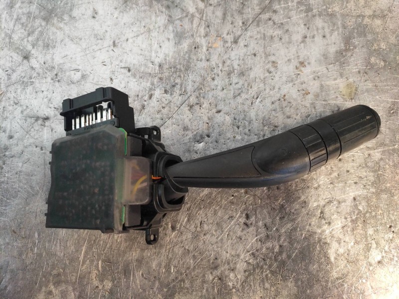 Recambio de mando limpia para subaru tribeca b9 3.0 cat referencia OEM IAM 17A164  