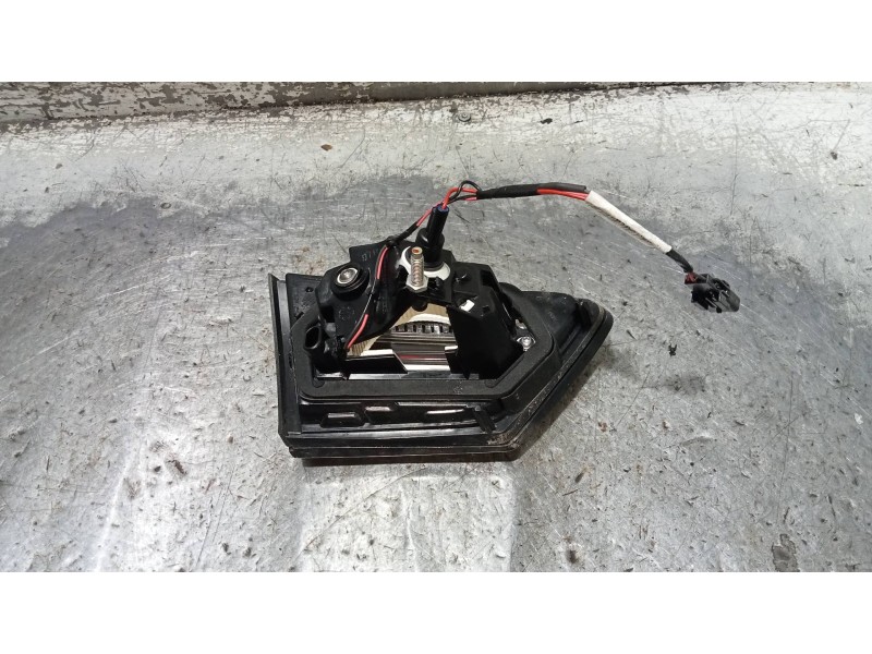 Recambio de piloto trasero derecho interior para renault clio iv limited referencia OEM IAM   