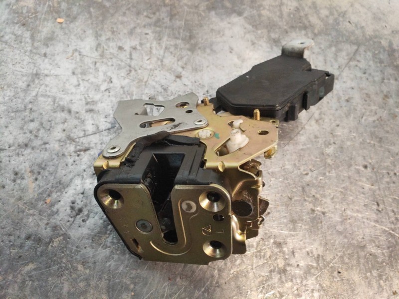 Recambio de motor cierre centralizado trasero izquierdo para subaru tribeca b9 3.0 cat referencia OEM IAM   