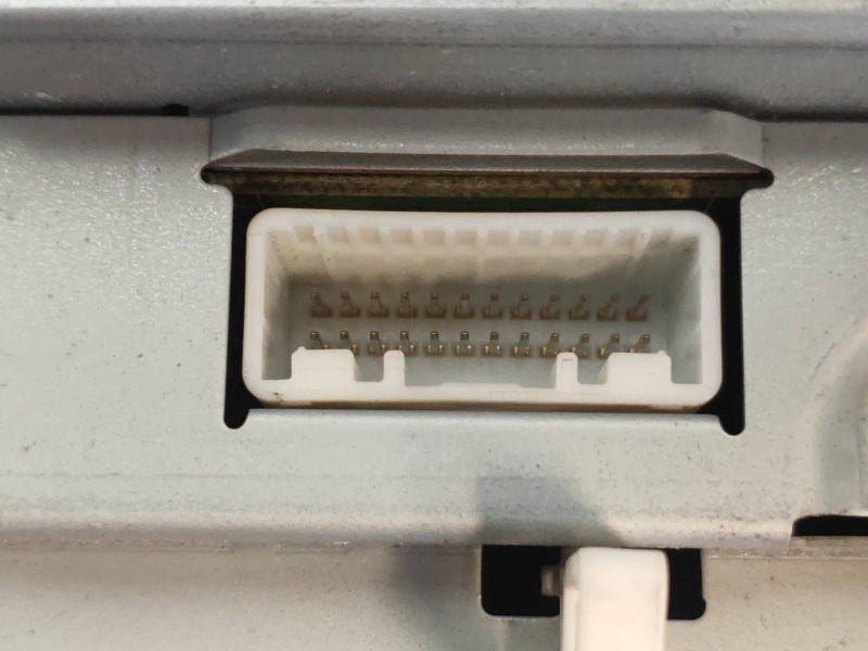 Recambio de sistema audio / radio cd para subaru tribeca b9 3.0 cat referencia OEM IAM 86201XA43A  