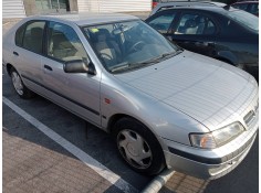 nissan primera berlina (p11) del año 1998