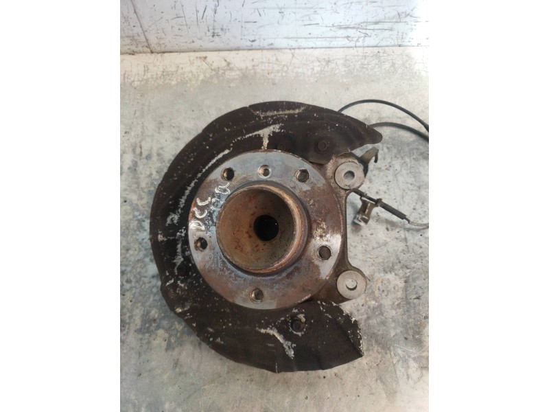 Recambio de mangueta delantera izquierda para bmw serie 3 touring (e91) 320d referencia OEM IAM 3121676444303  