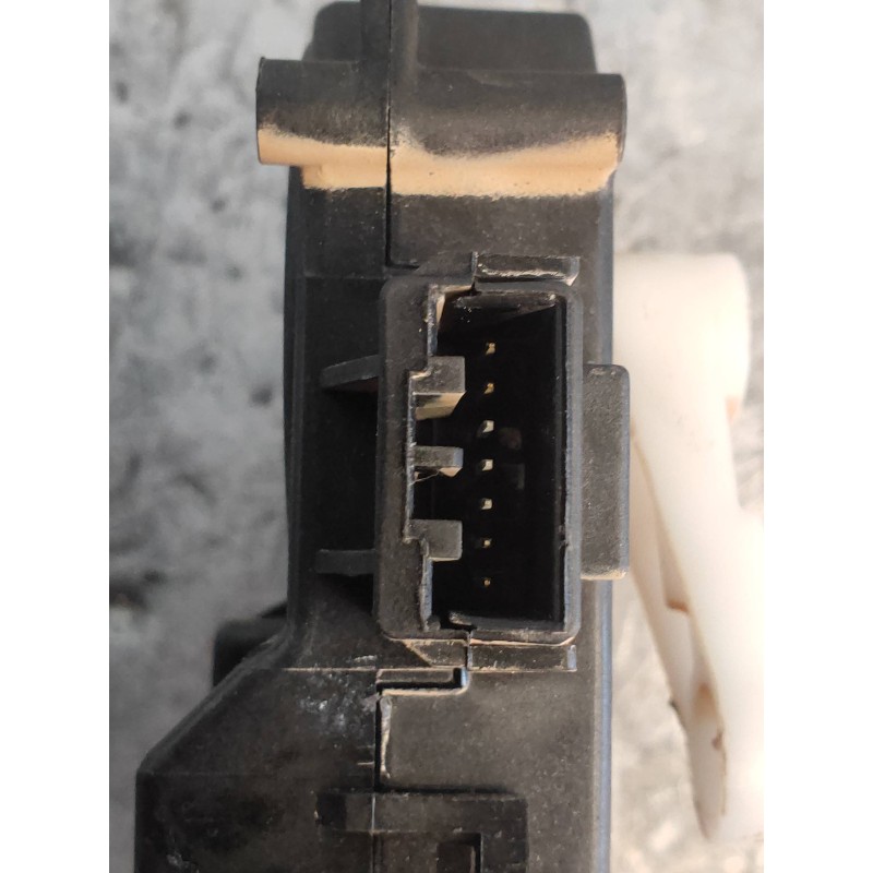 Recambio de motor apertura trampillas climatizador para subaru tribeca b9 3.0 cat referencia OEM IAM AW0638000651  