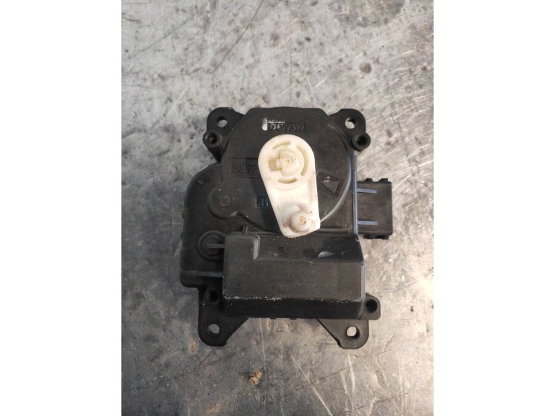 Recambio de motor apertura trampillas climatizador para subaru tribeca b9 3.0 cat referencia OEM IAM AW0638001021  