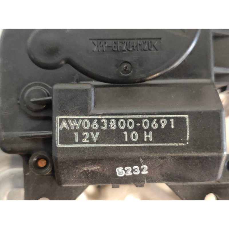 Recambio de motor apertura trampillas climatizador para subaru tribeca b9 3.0 cat referencia OEM IAM AW0638000691  