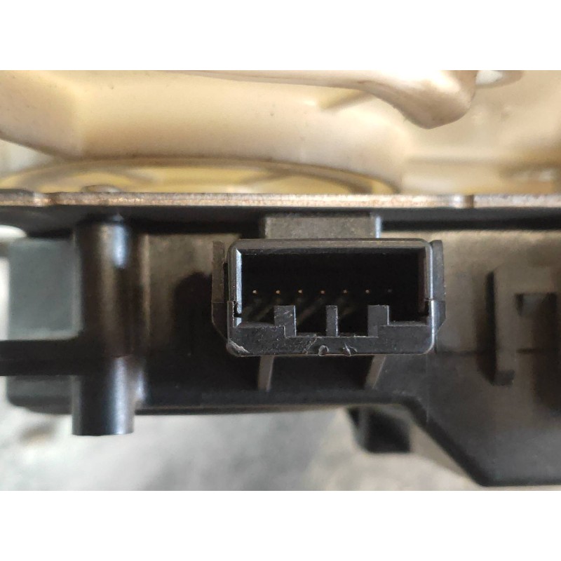 Recambio de motor apertura trampillas climatizador para subaru tribeca b9 3.0 cat referencia OEM IAM AW0638000691  