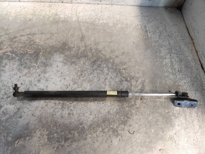 Recambio de amortiguadores capo para subaru tribeca b9 3.0 cat referencia OEM IAM   