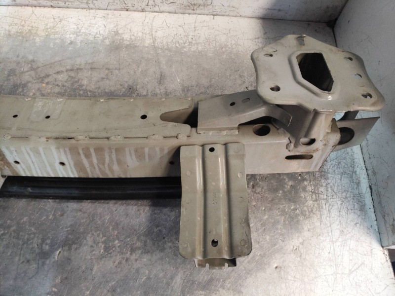 Recambio de refuerzo paragolpes delantero para subaru tribeca b9 3.0 cat referencia OEM IAM   