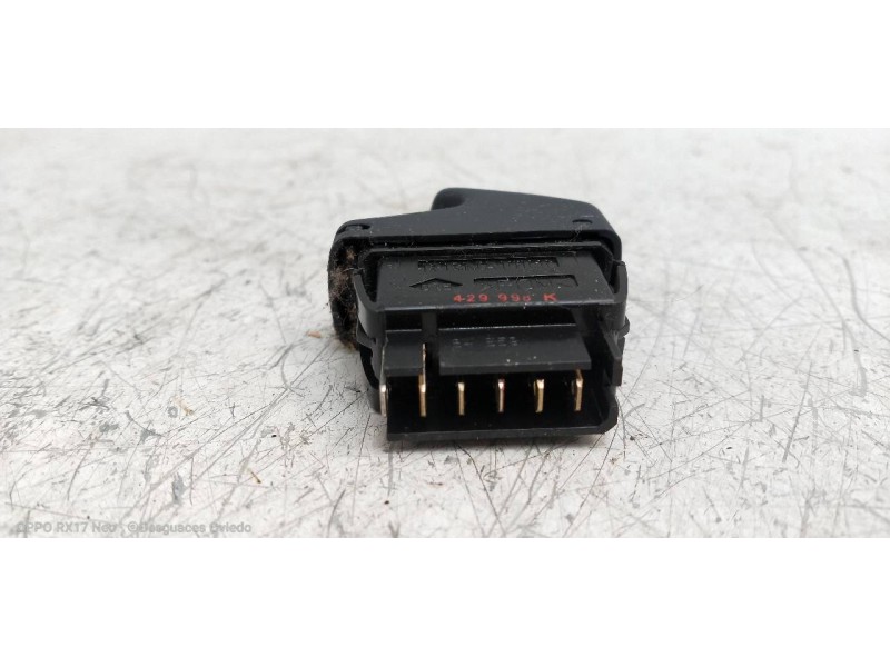 Recambio de mando elevalunas delantero derecho para renault megane i fase 2 berlina (ba0) 1.4 16v expression referencia OEM IAM 