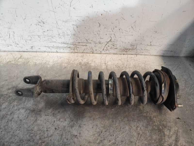 Recambio de amortiguador trasero izquierdo para subaru tribeca b9 3.0 cat referencia OEM IAM 20365XA01A  