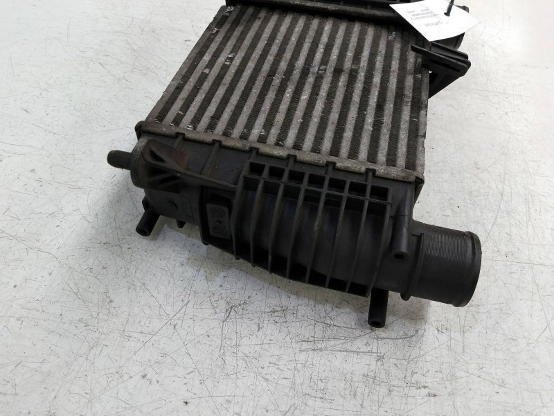 Recambio de intercooler para renault clio grandtour dynamique referencia OEM IAM 880590XB 8200471885 