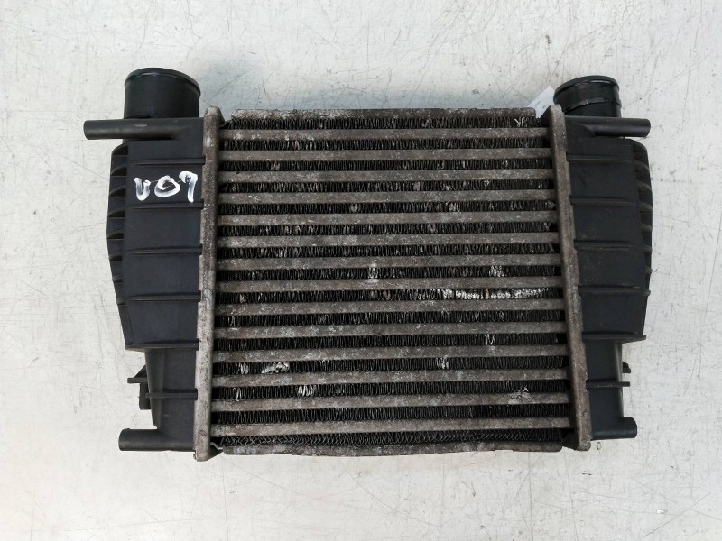 Recambio de intercooler para renault clio grandtour dynamique referencia OEM IAM 880590XB 8200471885 