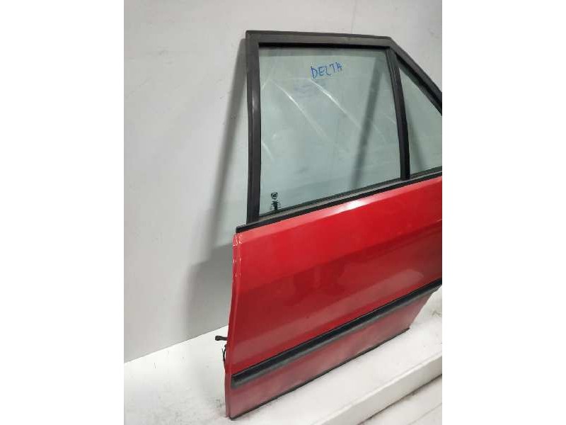 Recambio de puerta trasera izquierda para lancia delta 1.9 turbodiesel cat referencia OEM IAM   