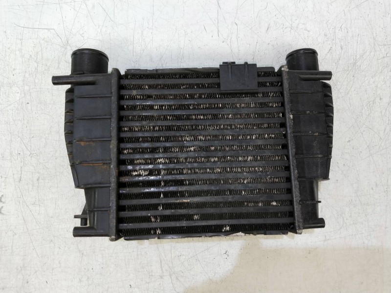 Recambio de intercooler para renault modus 1.5 dci diesel cat referencia OEM IAM 8200170504 876893NF 